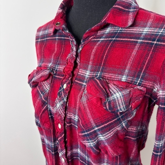 Forever21 Plaid Women’s Red Button Up (L) - Picture 3 of 7